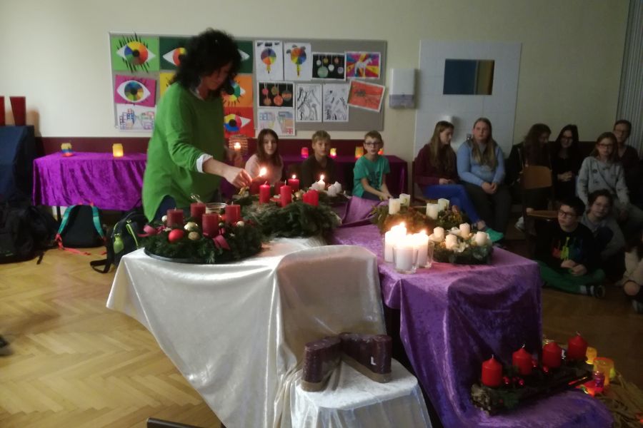 Adventkranzsegnung
